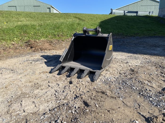 24" Bucket for 35CL Excavator